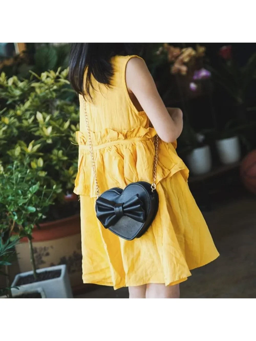 Adorable Heart-Shaped Crossbody Purse with Bowknot - Perfect Satchel for Little